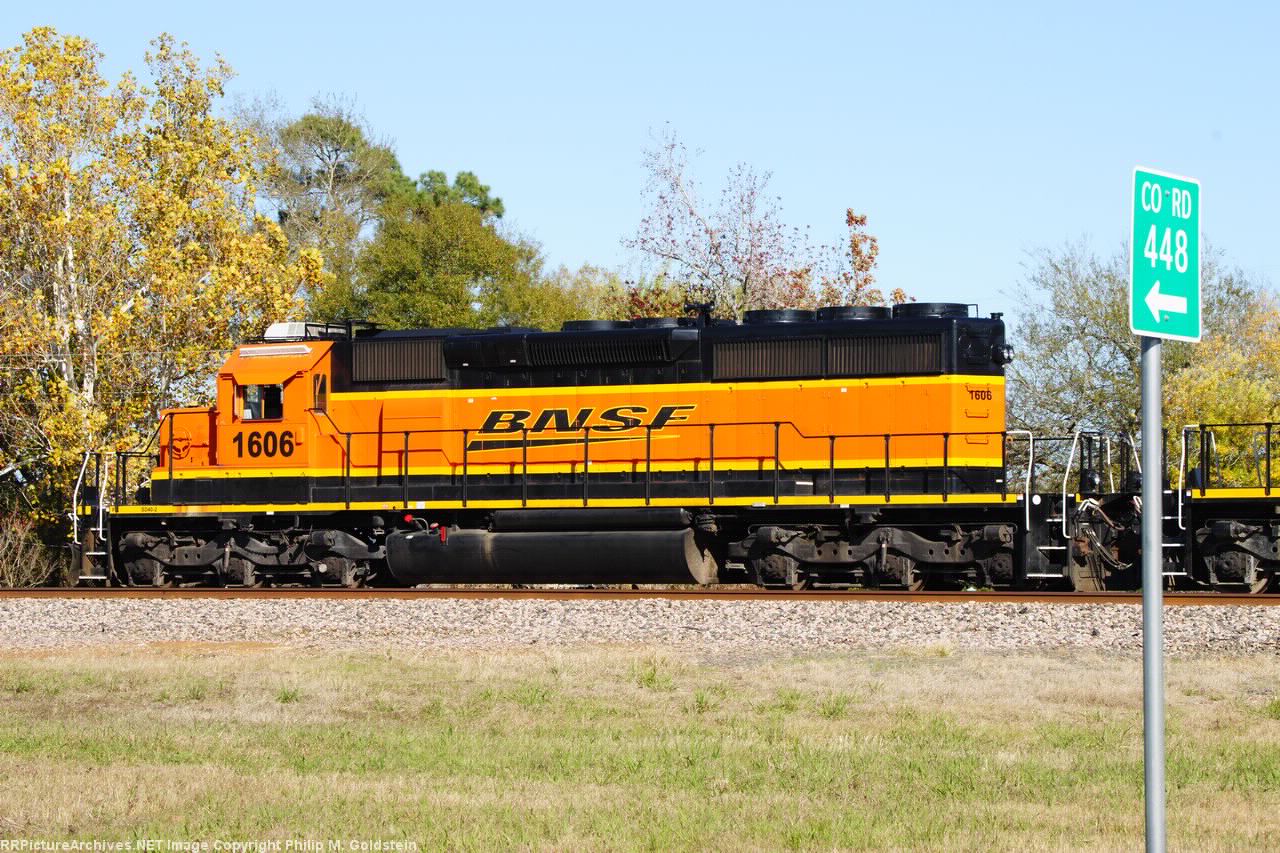 BNSF 1606